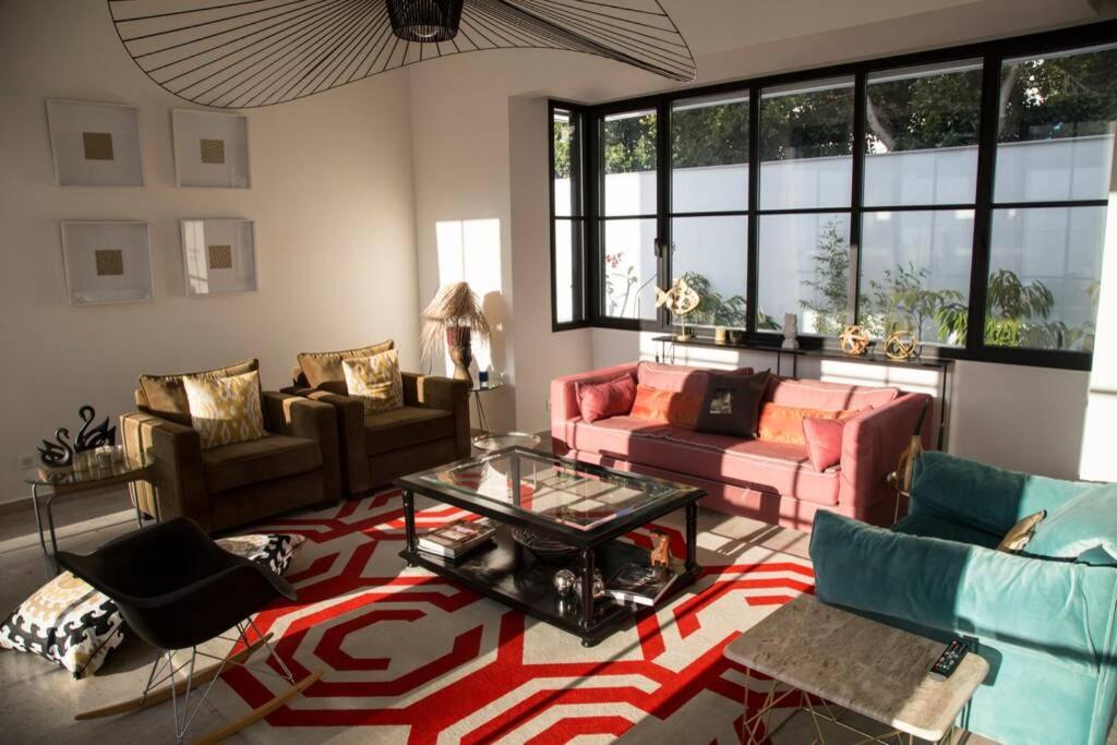 Les Verrieres De Gammarth: Moderne +piscine